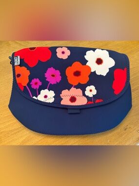 Built Nanoprene Floral Bike Messenger Lunch Bag